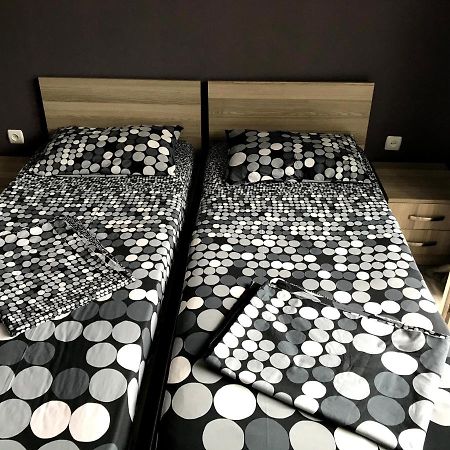 Dimi Apartment Гоніо Екстер'єр фото